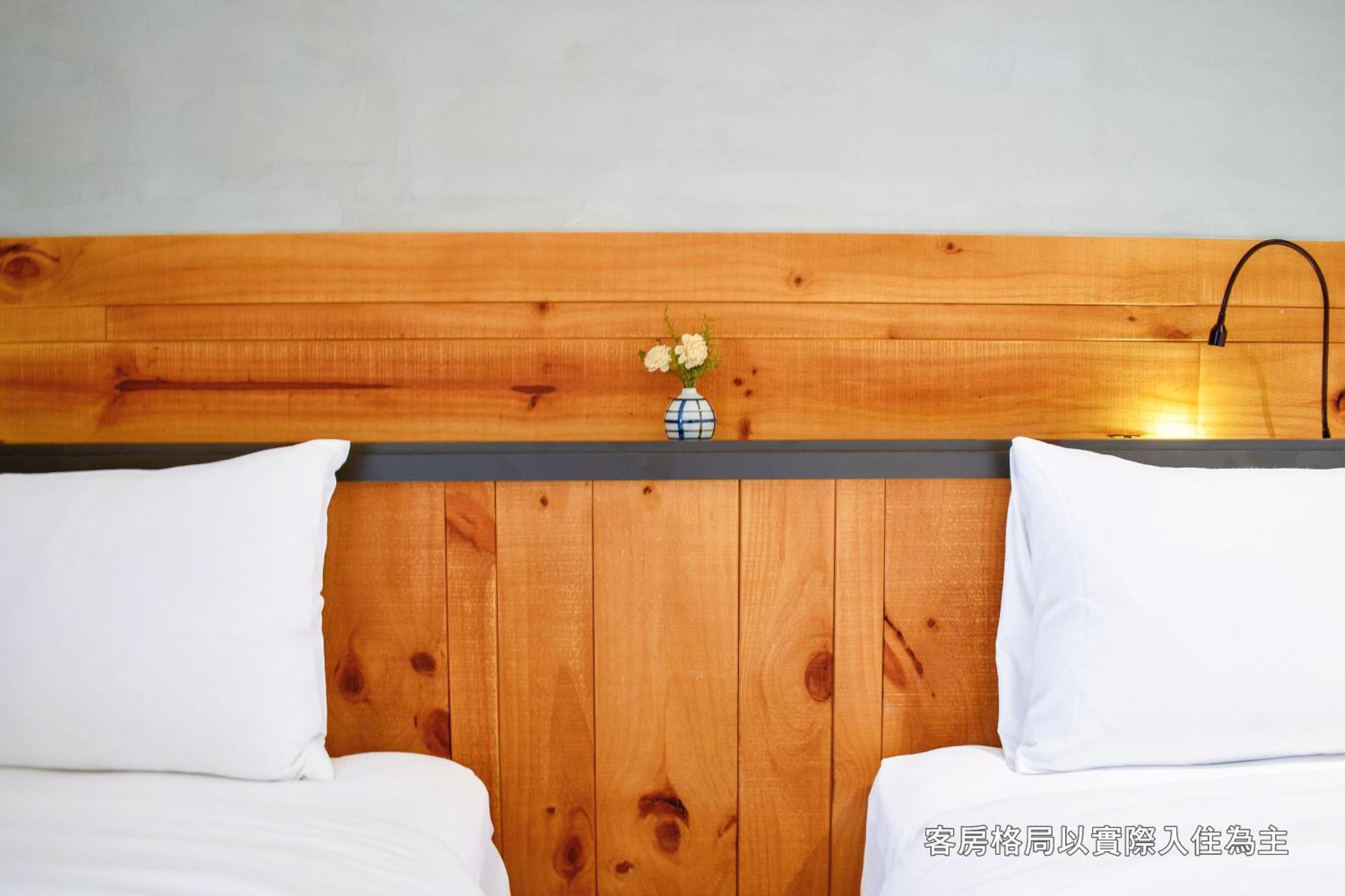 Central Land Hotel Taichung Ruang foto